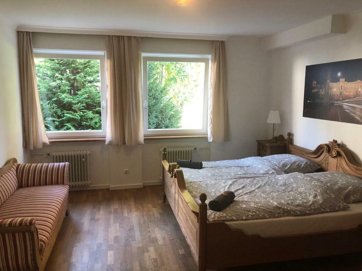 Ferienwohnung Messewohnung Muenchen Ost Forstern Exteriér fotografie